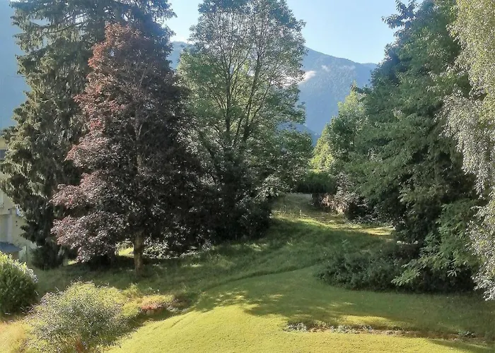 Apartment T2, Hypercentre, Calme, Terrasse, Parking Bagneres-de-Luchon