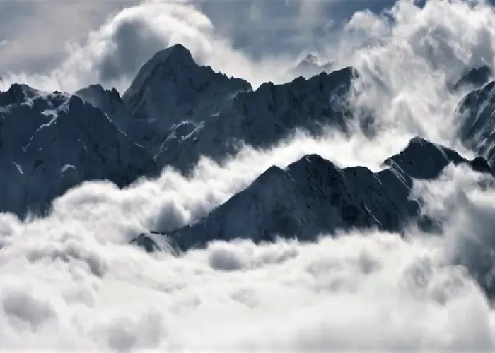 T2, Hypercentre, Calme, Terrasse, Parking Apartment