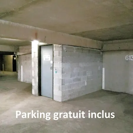 Apartment T2, Hypercentre, Calme, Terrasse, Parking